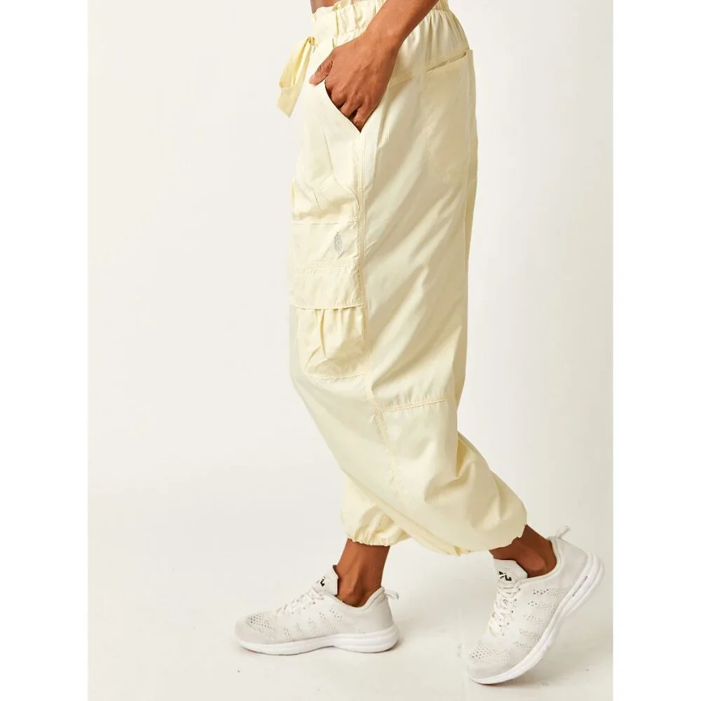 Free People Down To Earth Pants / Banana Sz XS will fit a small. NWOT - Picture 4 of 9